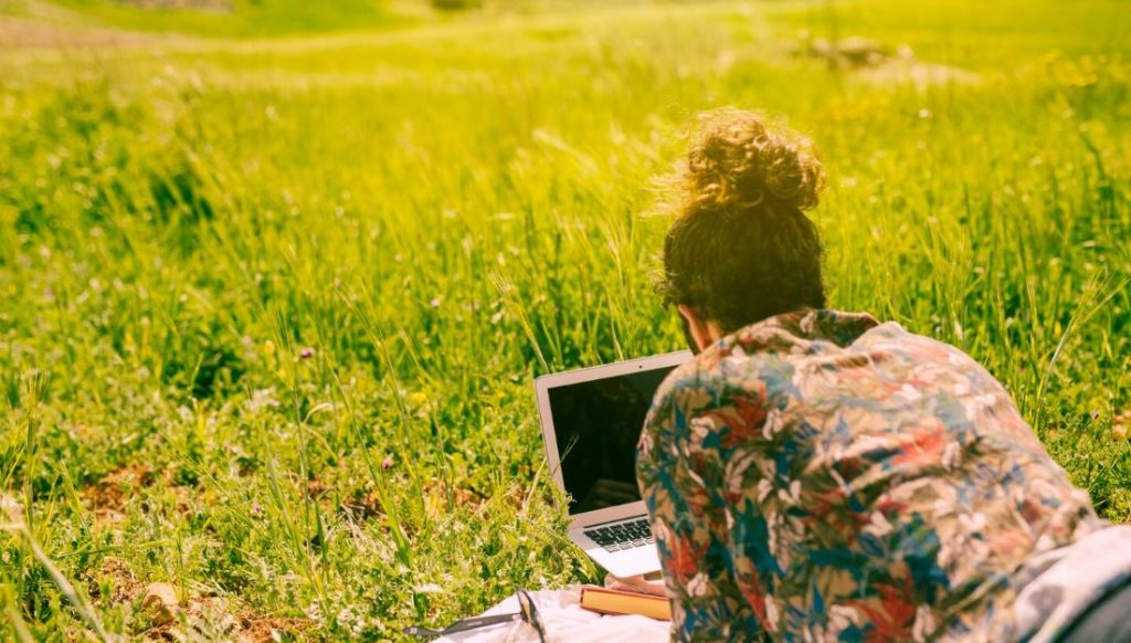 Why Rural Broadband Has Become a Political Battlefield